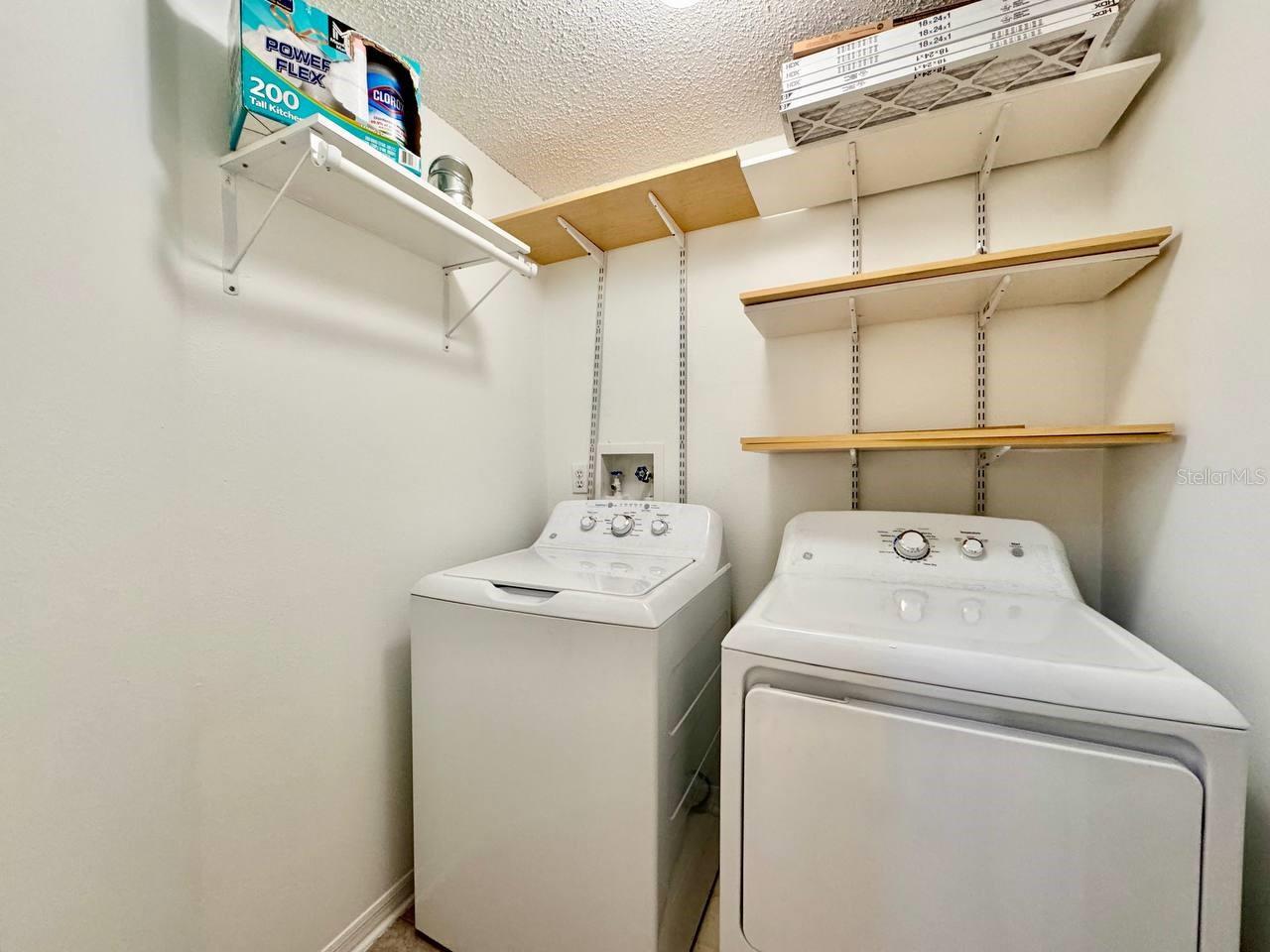 Image 25 of 45 For 10028 Oasis Palm Drive