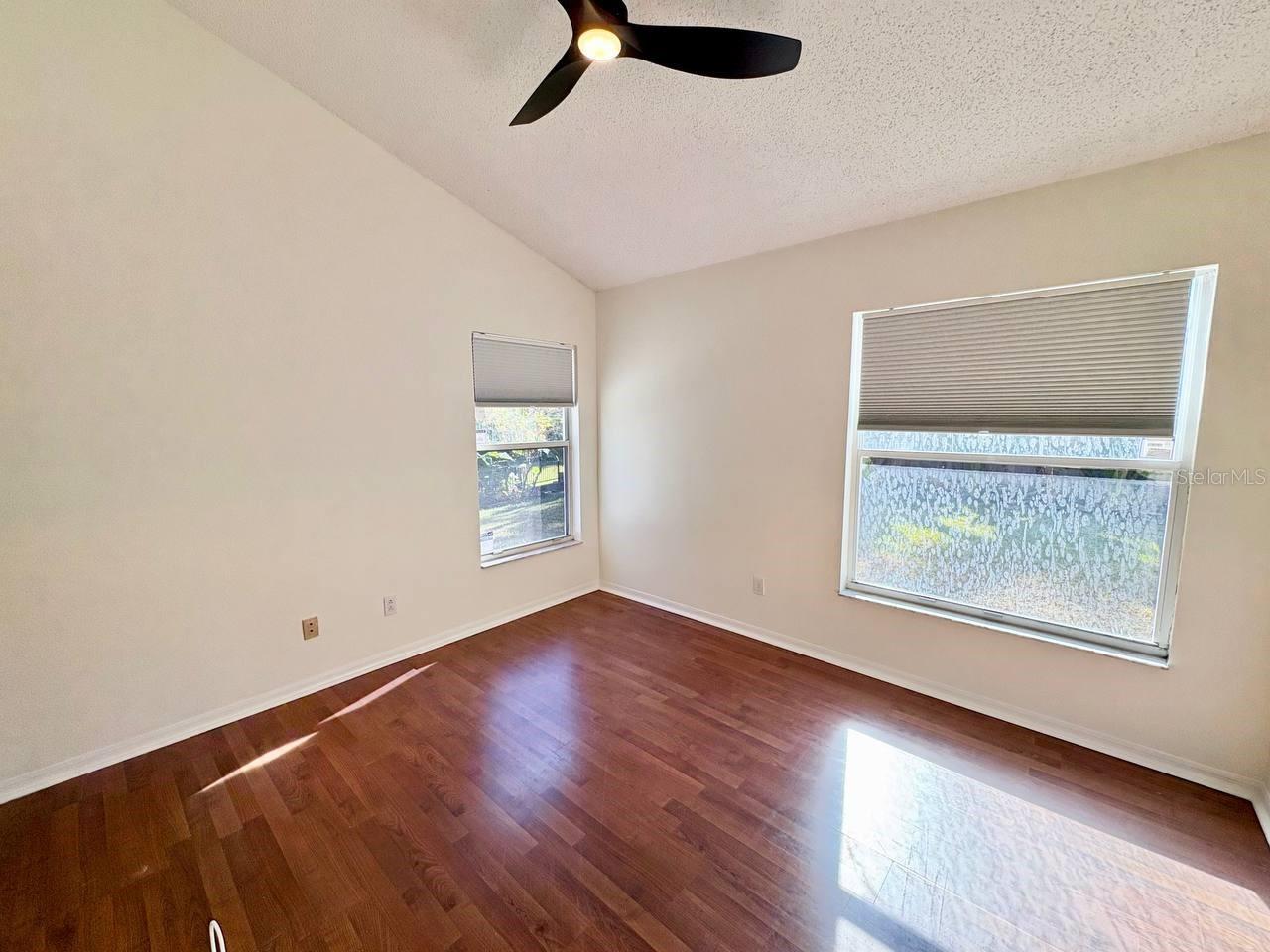 Image 26 of 45 For 10028 Oasis Palm Drive