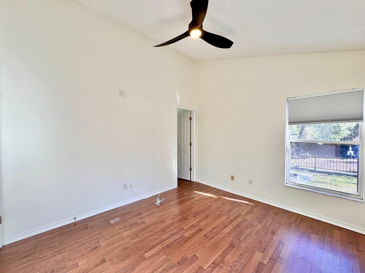 Image 27 of 45 For 10028 Oasis Palm Drive