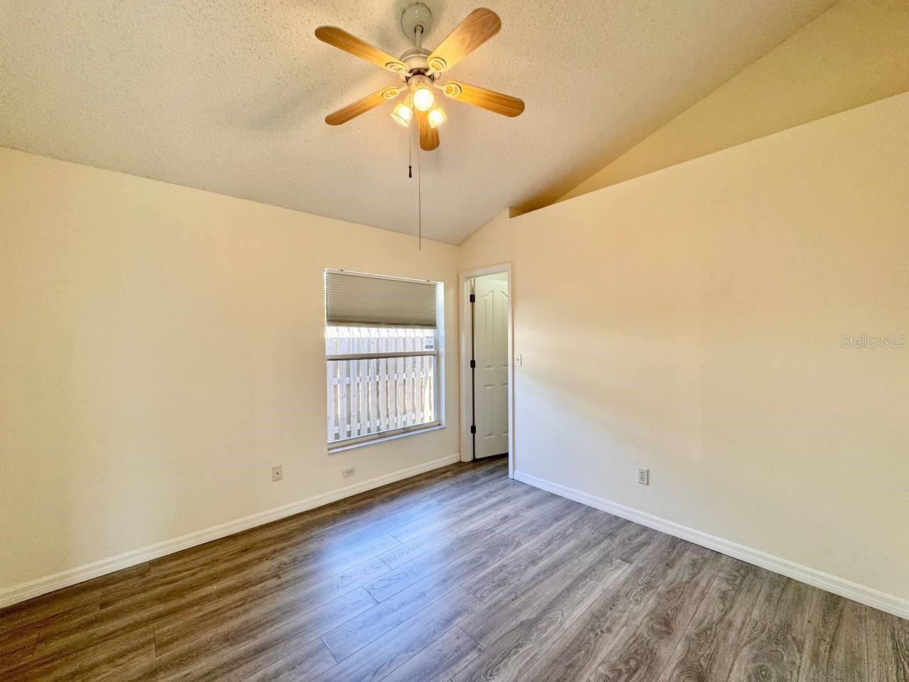 Image 31 of 45 For 10028 Oasis Palm Drive