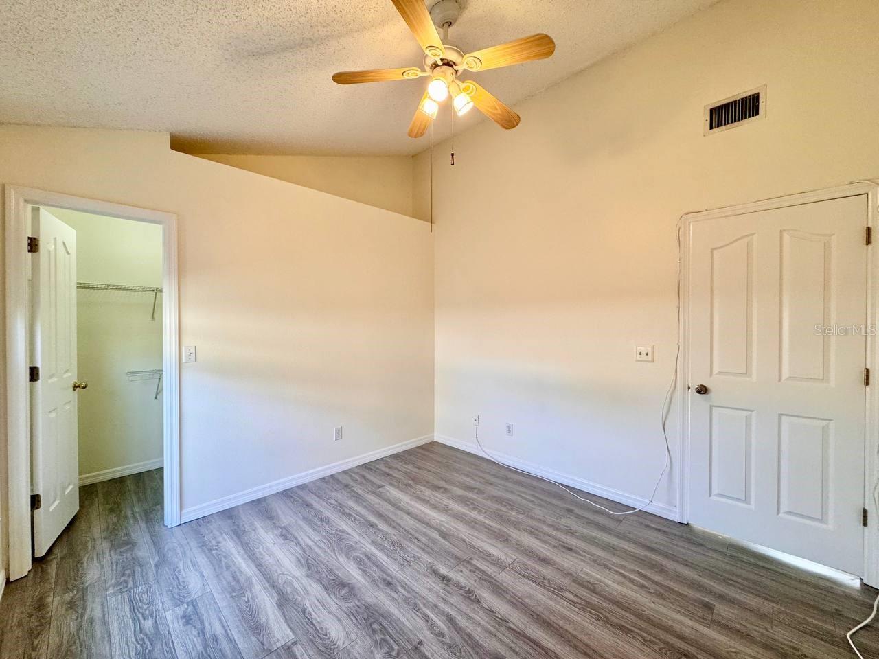 Image 33 of 45 For 10028 Oasis Palm Drive