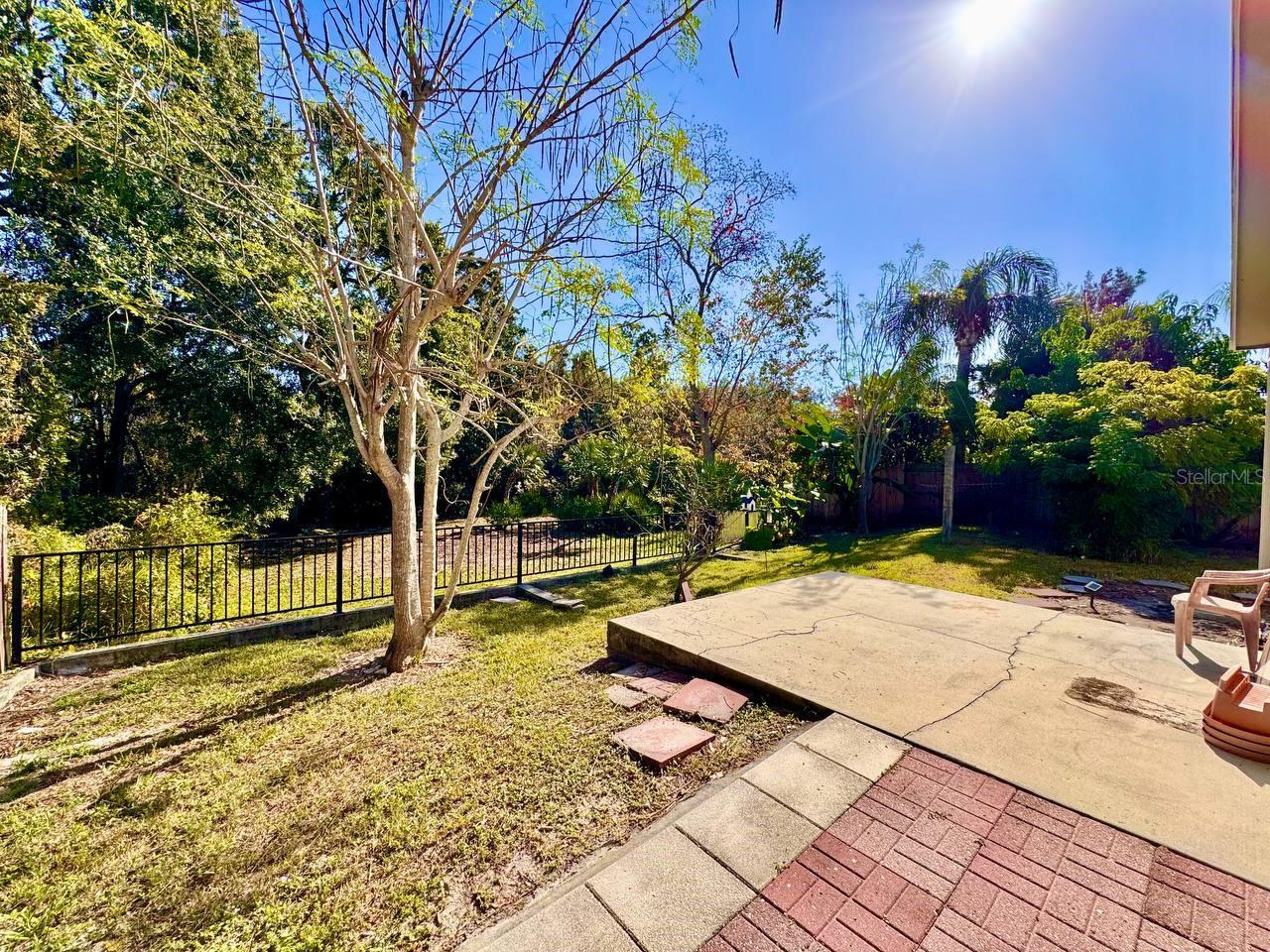 Image 42 of 45 For 10028 Oasis Palm Drive