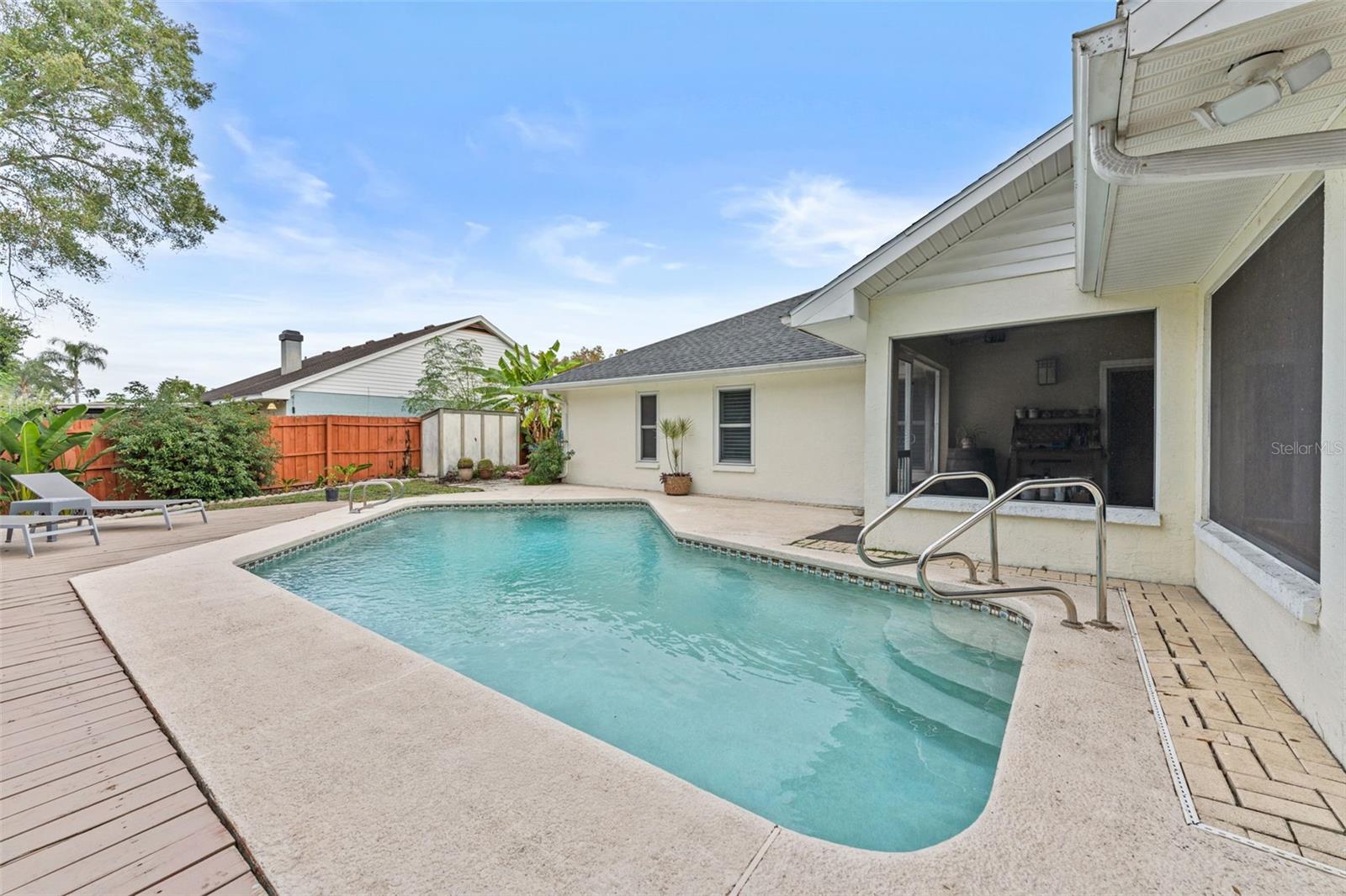 Image 28 of 35 For 15102 Springview Street