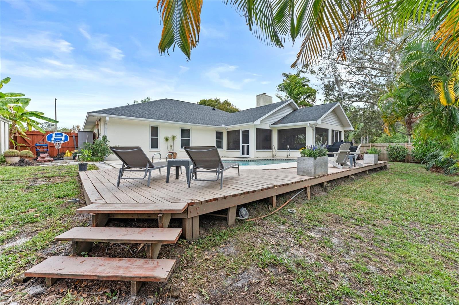 Image 30 of 35 For 15102 Springview Street