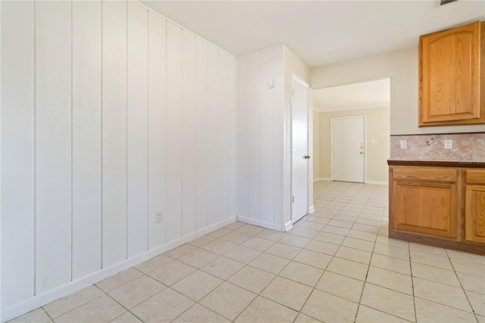 Image 10 of 29 For 1480 Milton Street