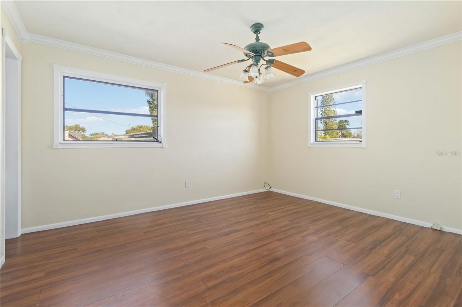 Image 22 of 29 For 1480 Milton Street