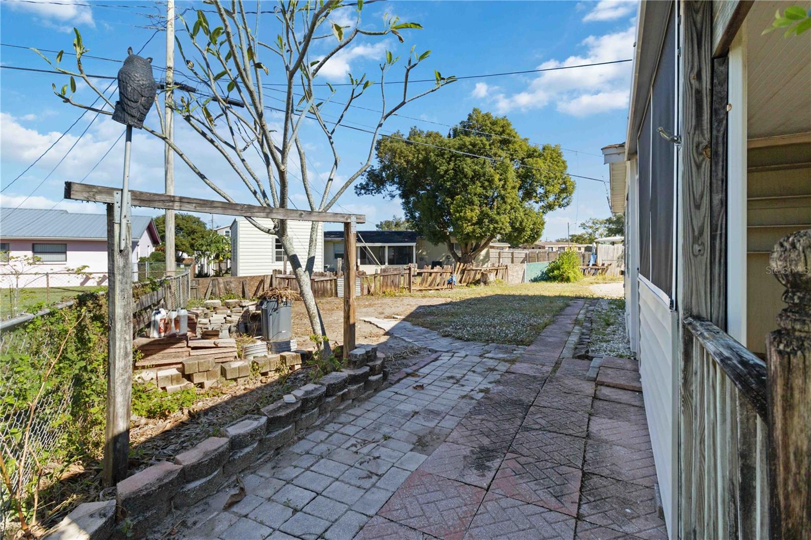 Image 26 of 29 For 1480 Milton Street