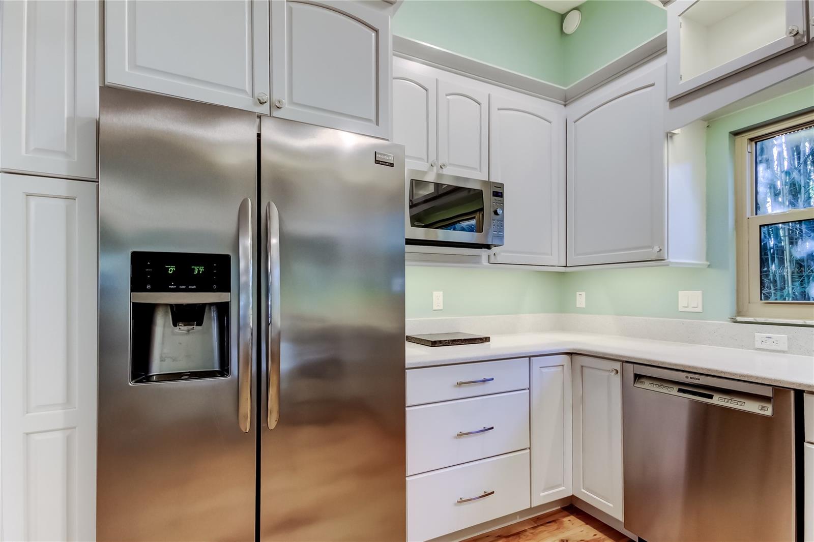 Image 11 of 54 For 9466 127th Avenue