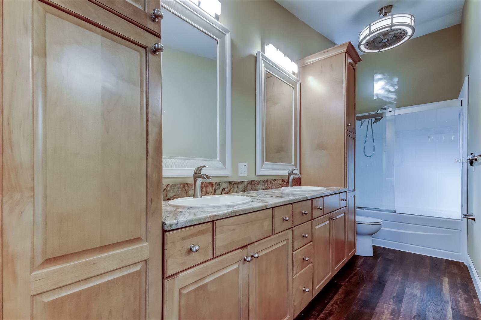 Image 25 of 54 For 9466 127th Avenue