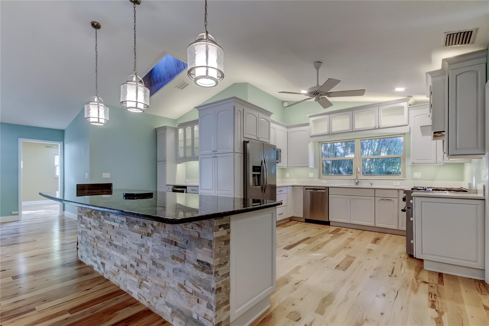 Image 3 of 54 For 9466 127th Avenue