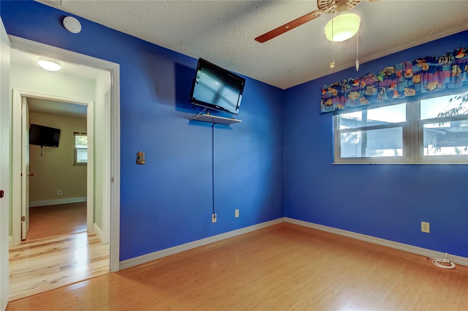 Image 39 of 54 For 9466 127th Avenue