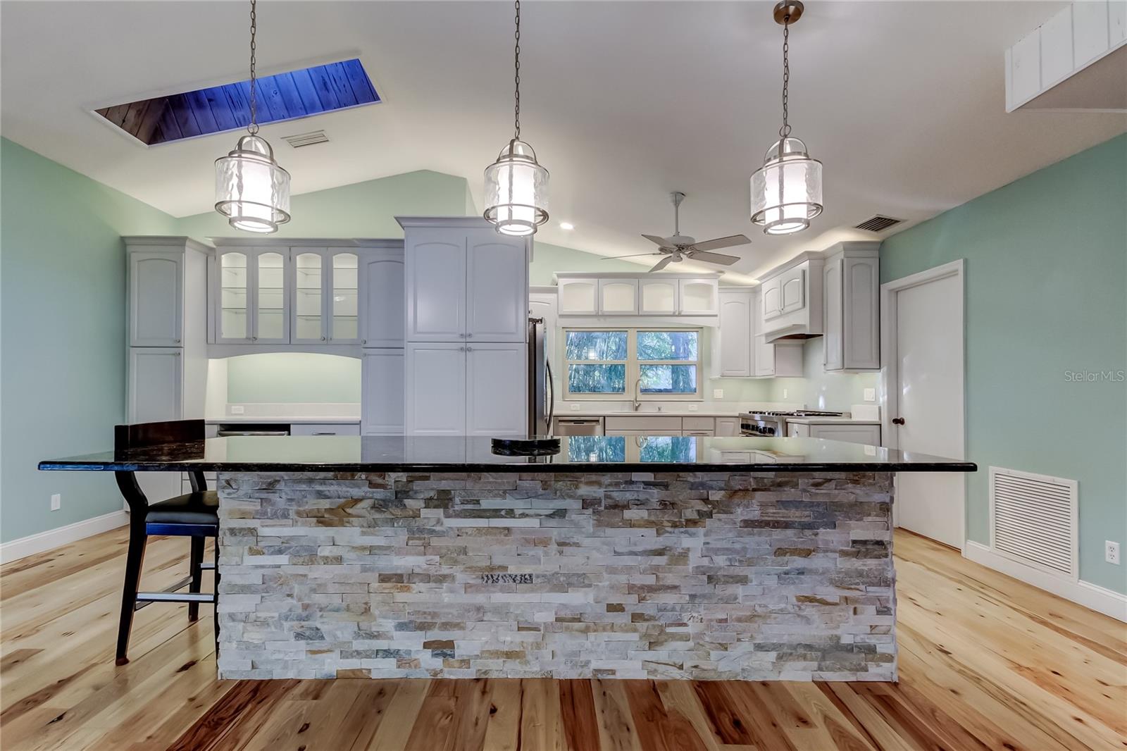 Image 4 of 54 For 9466 127th Avenue