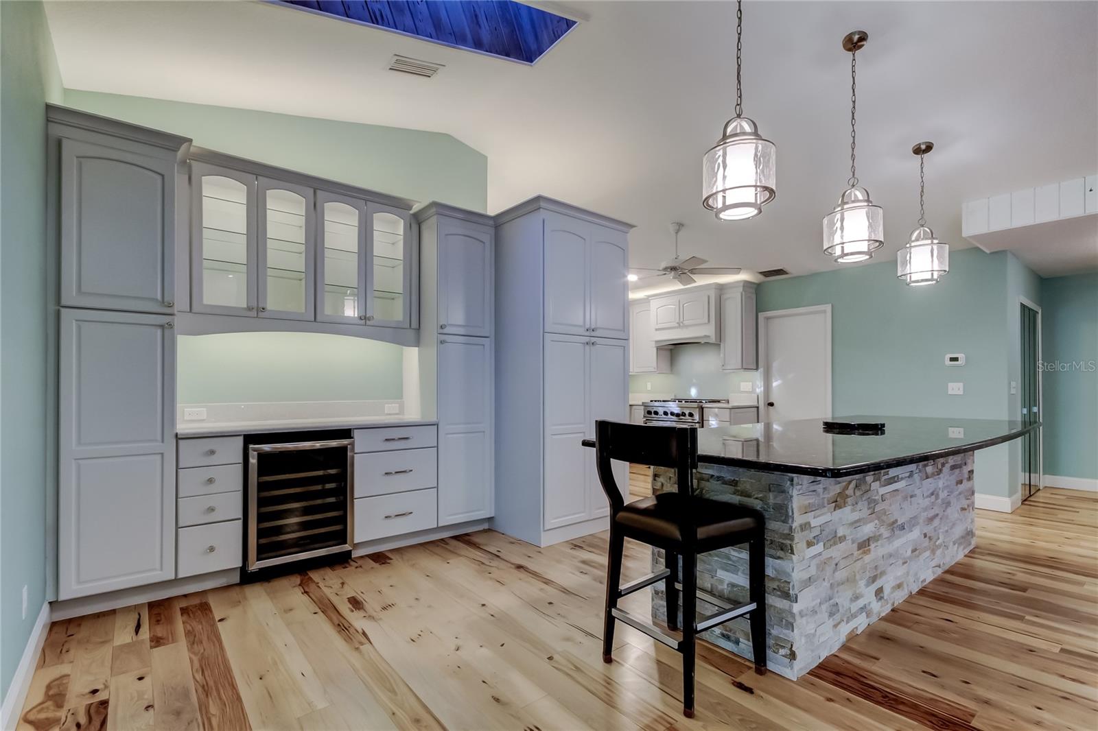 Image 5 of 54 For 9466 127th Avenue