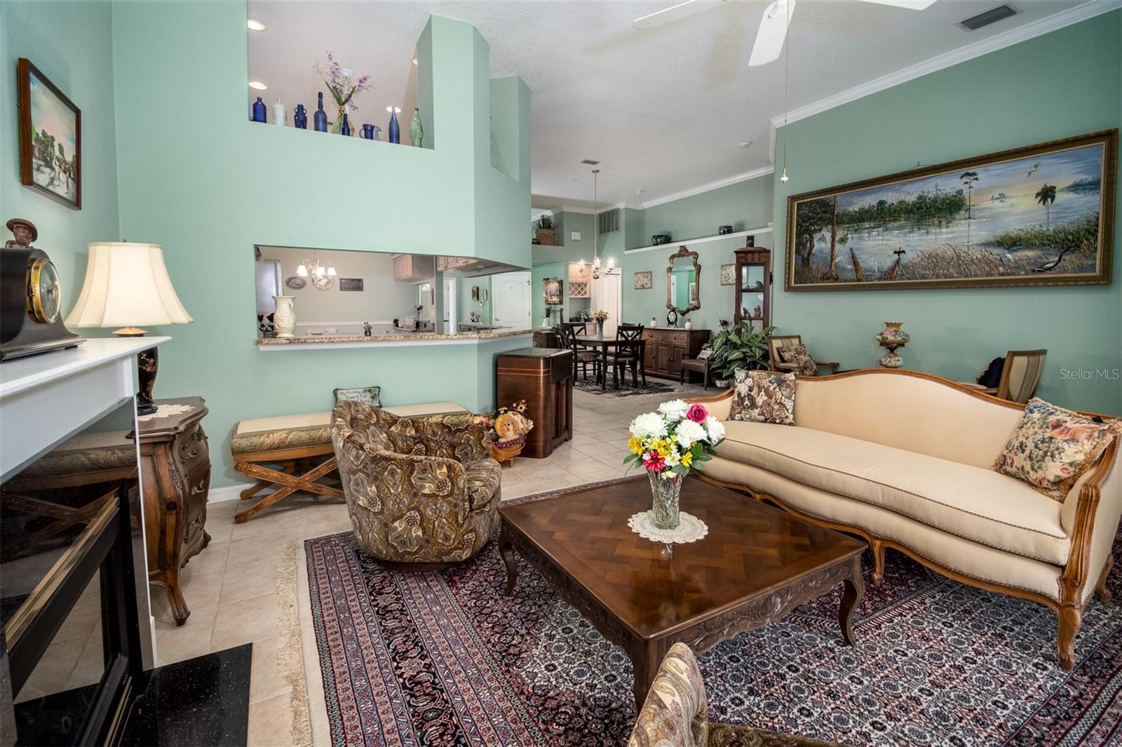 Image 11 of 39 For 917 Michele Circle