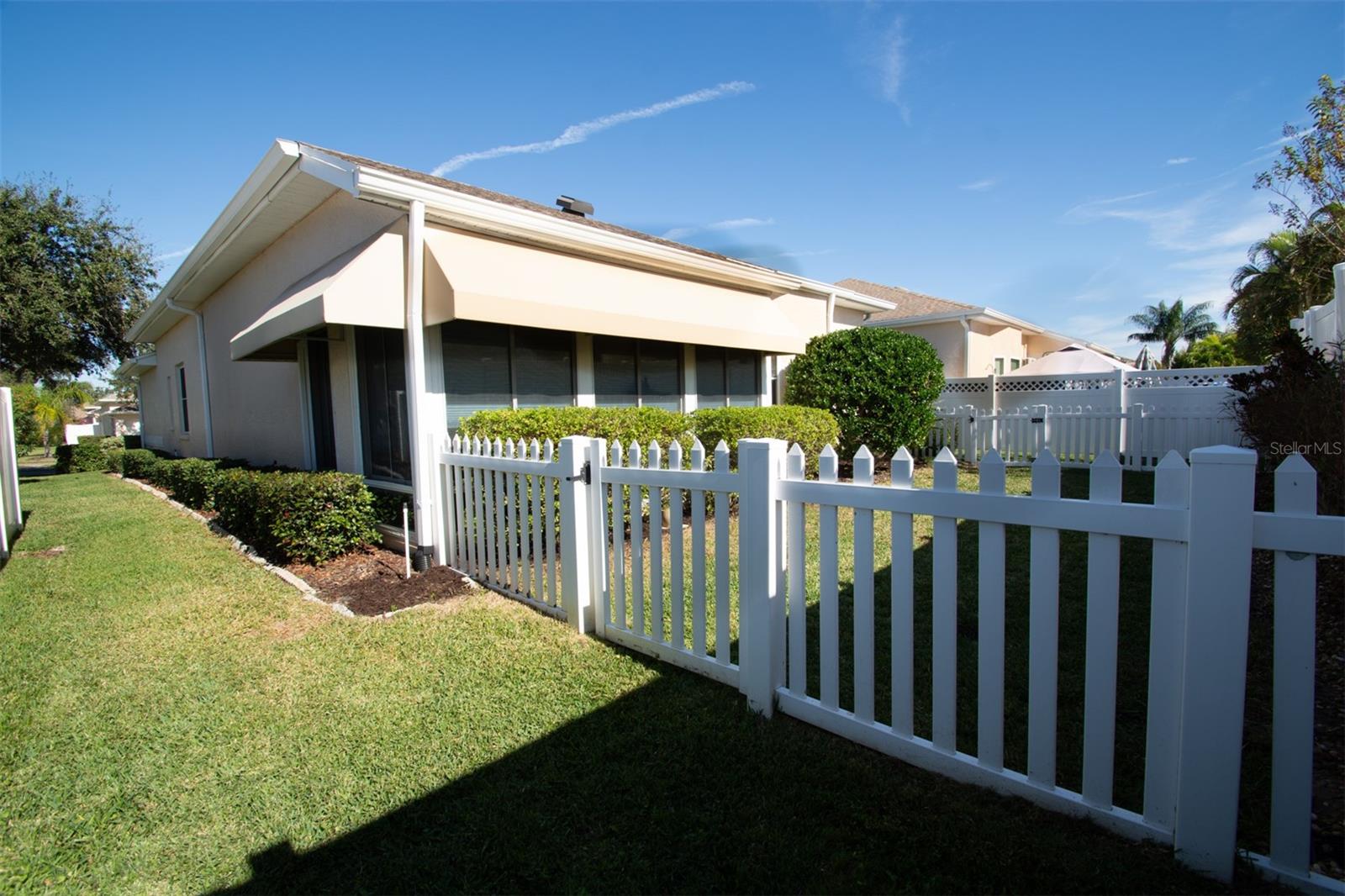 Image 28 of 39 For 917 Michele Circle