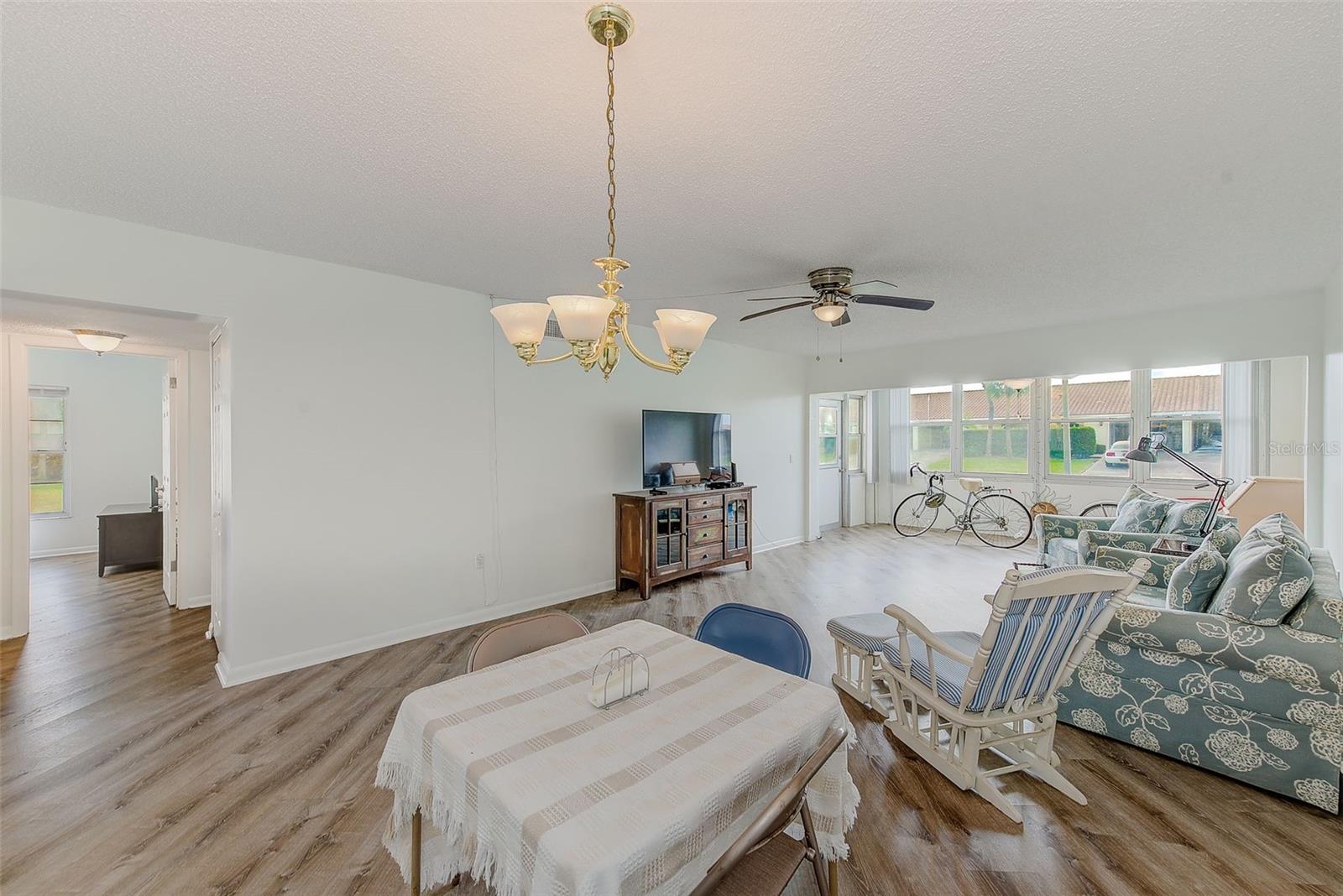 Image 25 of 50 For 10215 Regal Drive 16