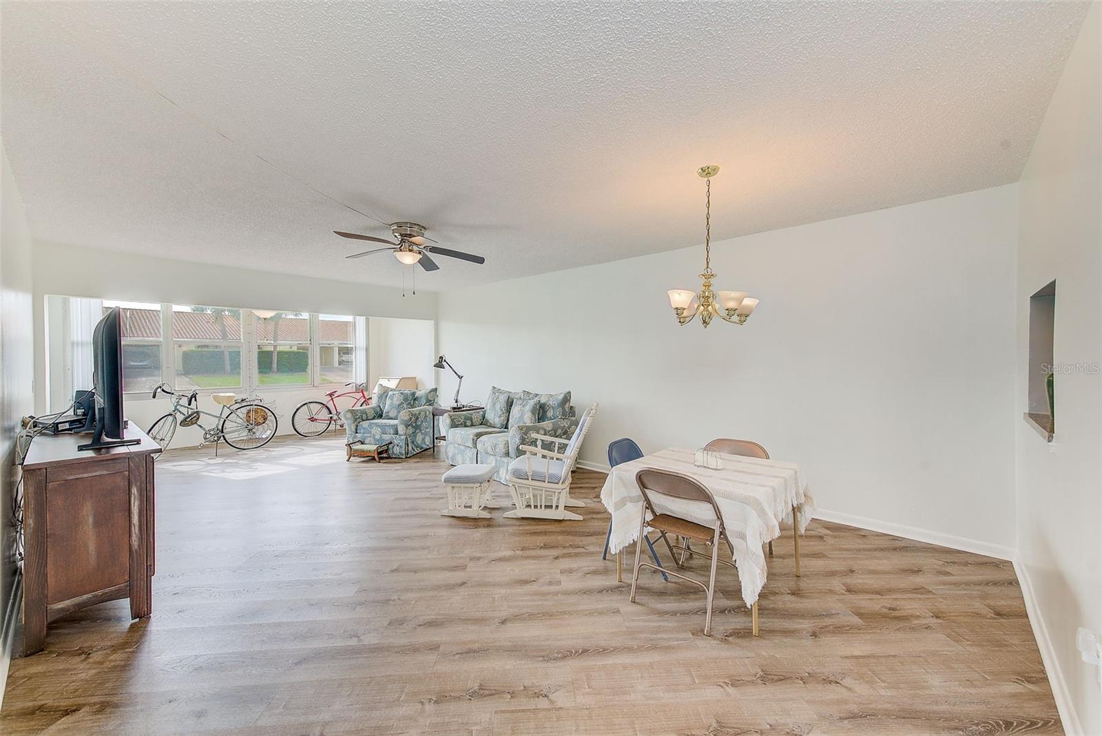 Image 41 of 50 For 10215 Regal Drive 16