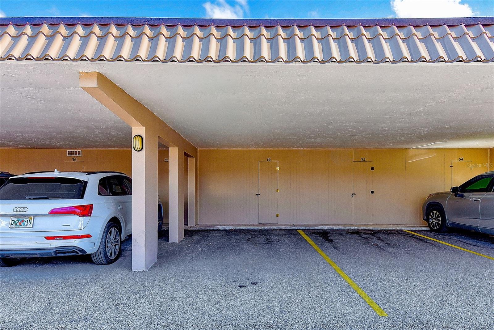 Image 43 of 50 For 10215 Regal Drive 16