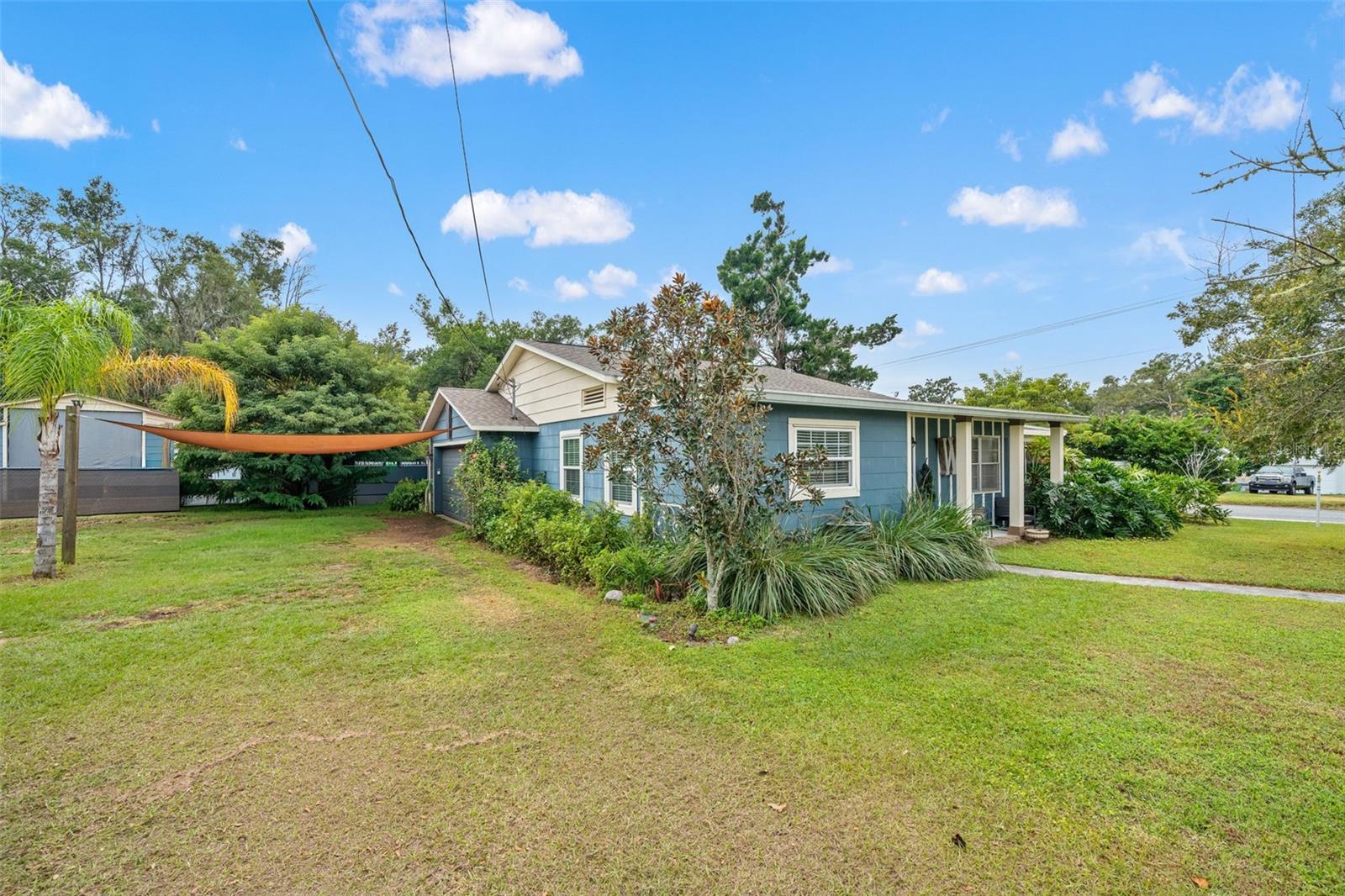 Image 31 of 43 For 37738 Amelia Avenue