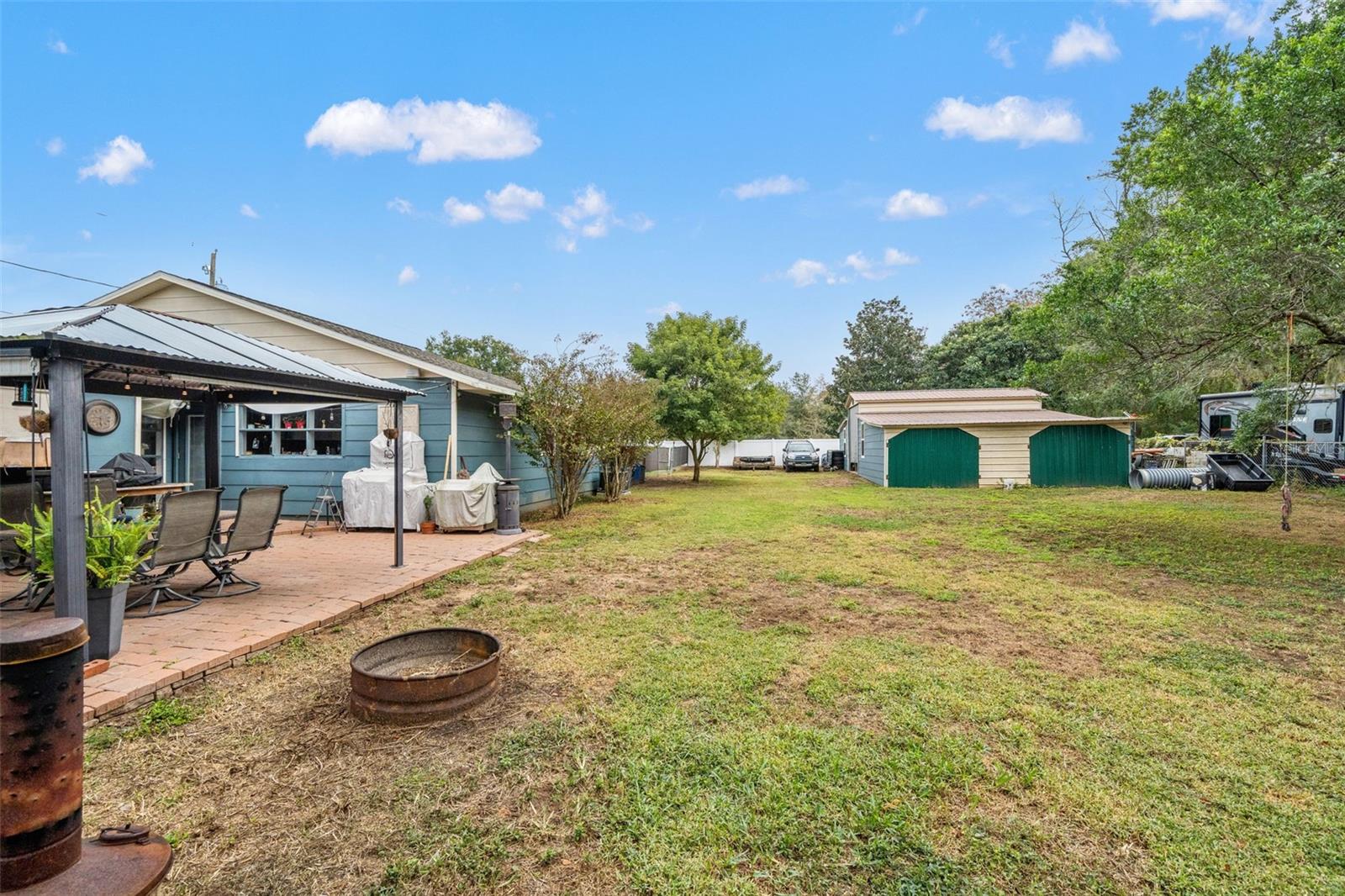 Image 37 of 43 For 37738 Amelia Avenue