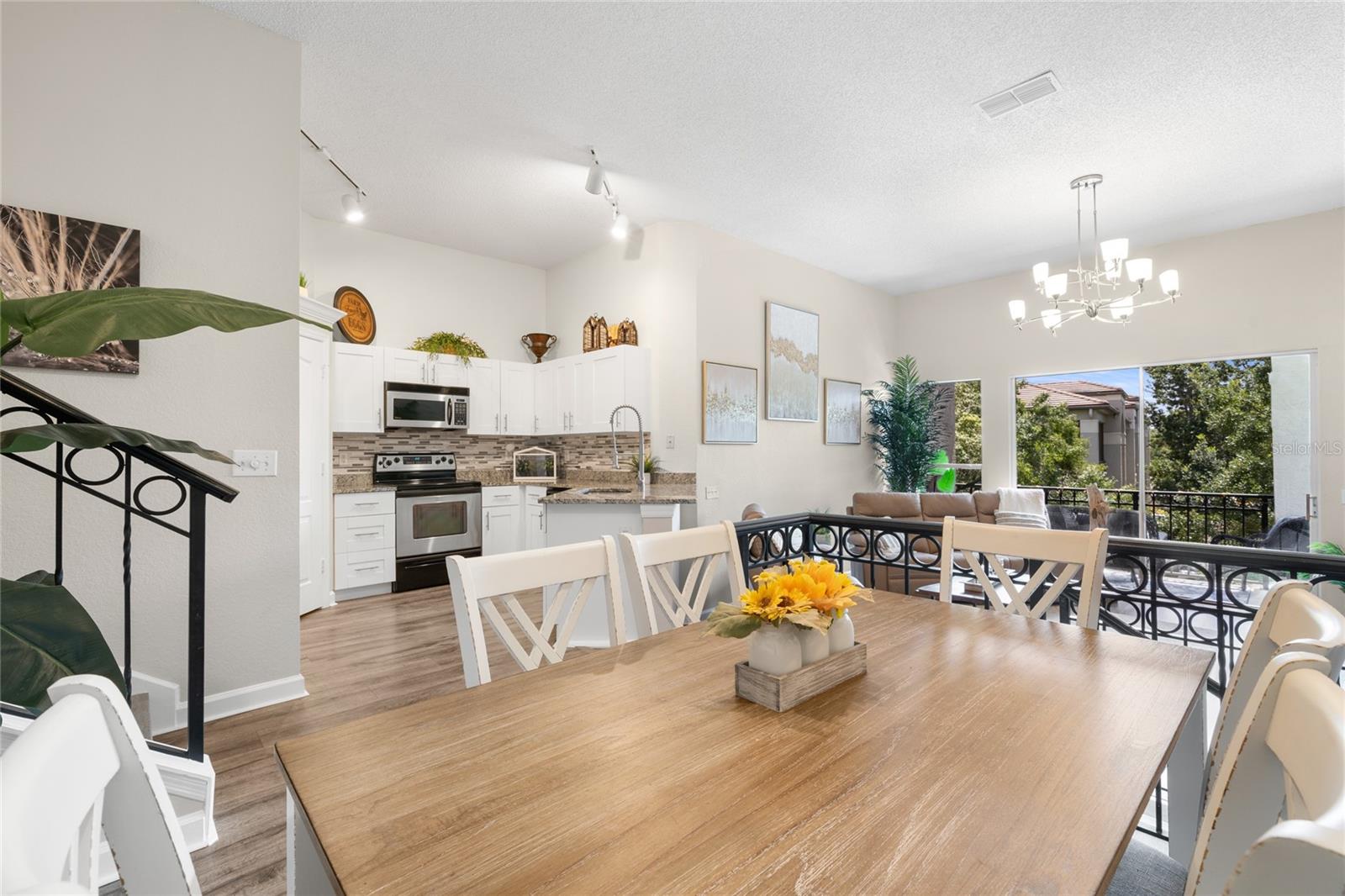 Image 8 of 30 For 726 Seagate Drive 726