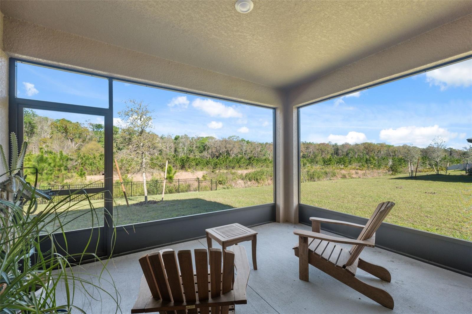 Image 23 of 54 For 16787 Shell Bay Dr