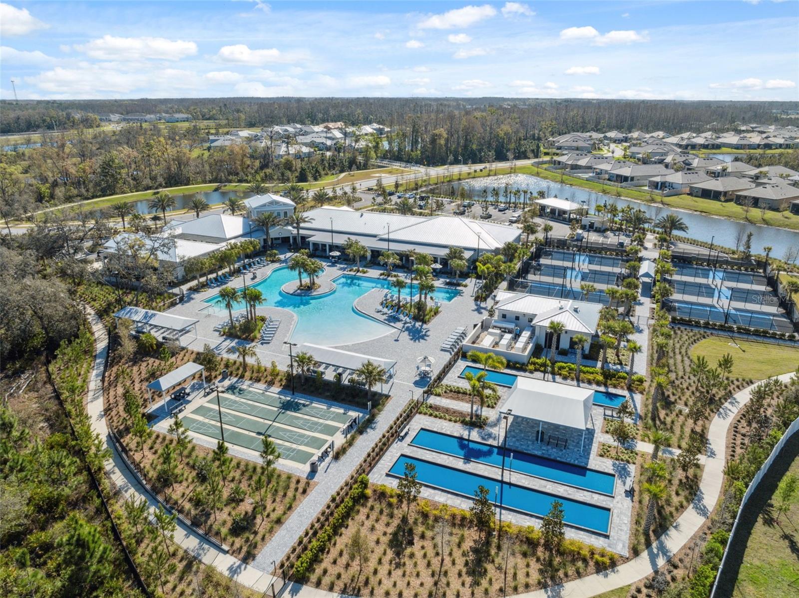 Image 46 of 54 For 16787 Shell Bay Dr