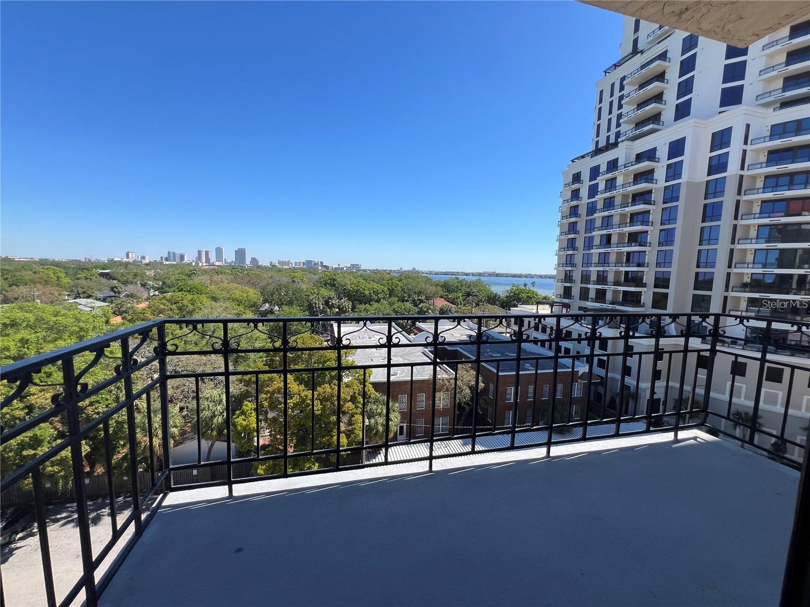 Image 27 of 27 For 2109 Bayshore Boulevard 707