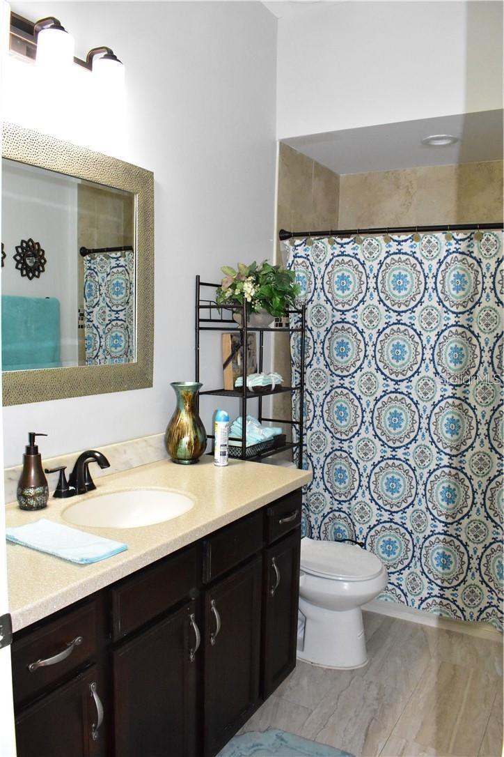 Image 16 of 51 For 20104 Pond Spring Way