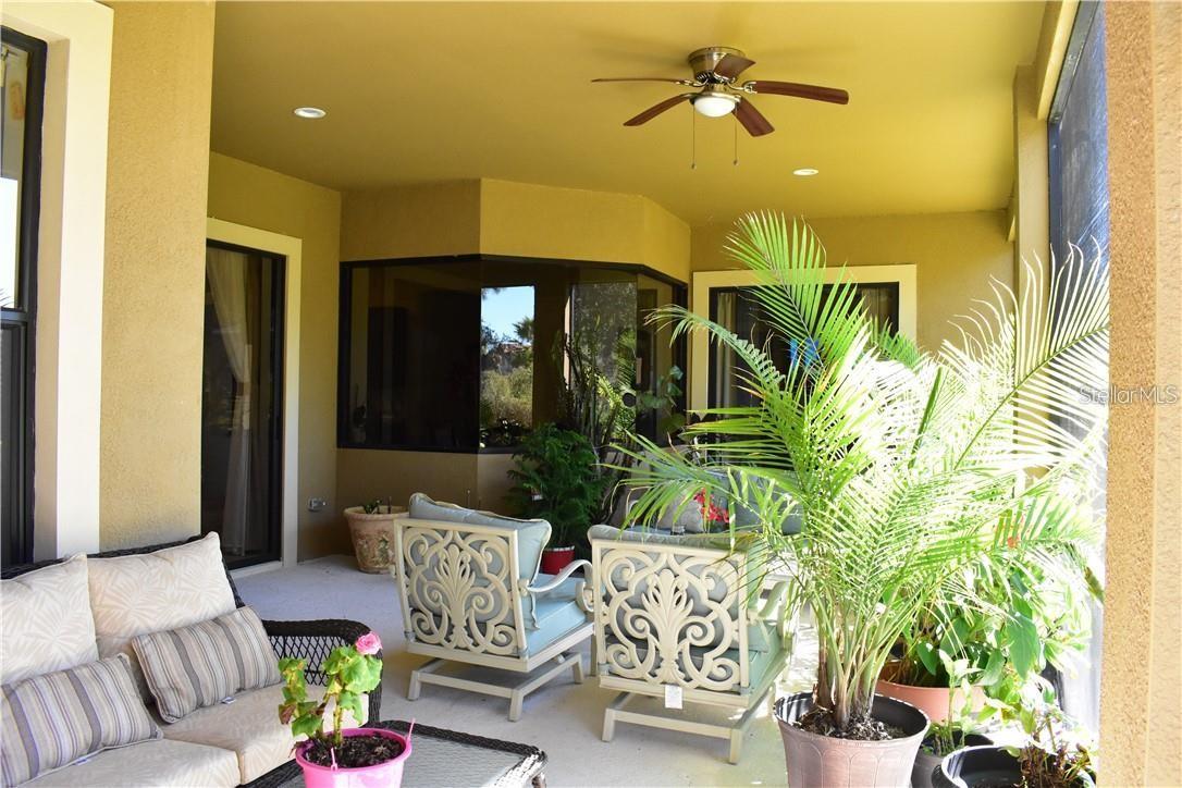 Image 30 of 51 For 20104 Pond Spring Way