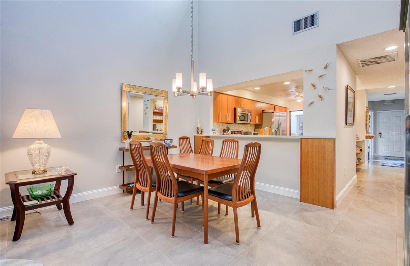 Image 15 of 59 For 1304 Pasadena Avenue S 3