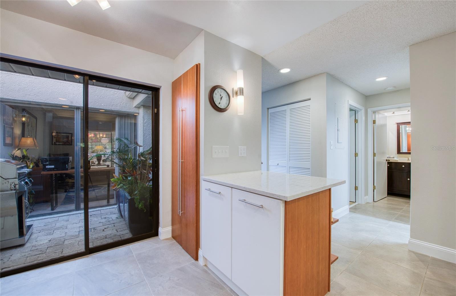 Image 56 of 59 For 1304 Pasadena Avenue S 3