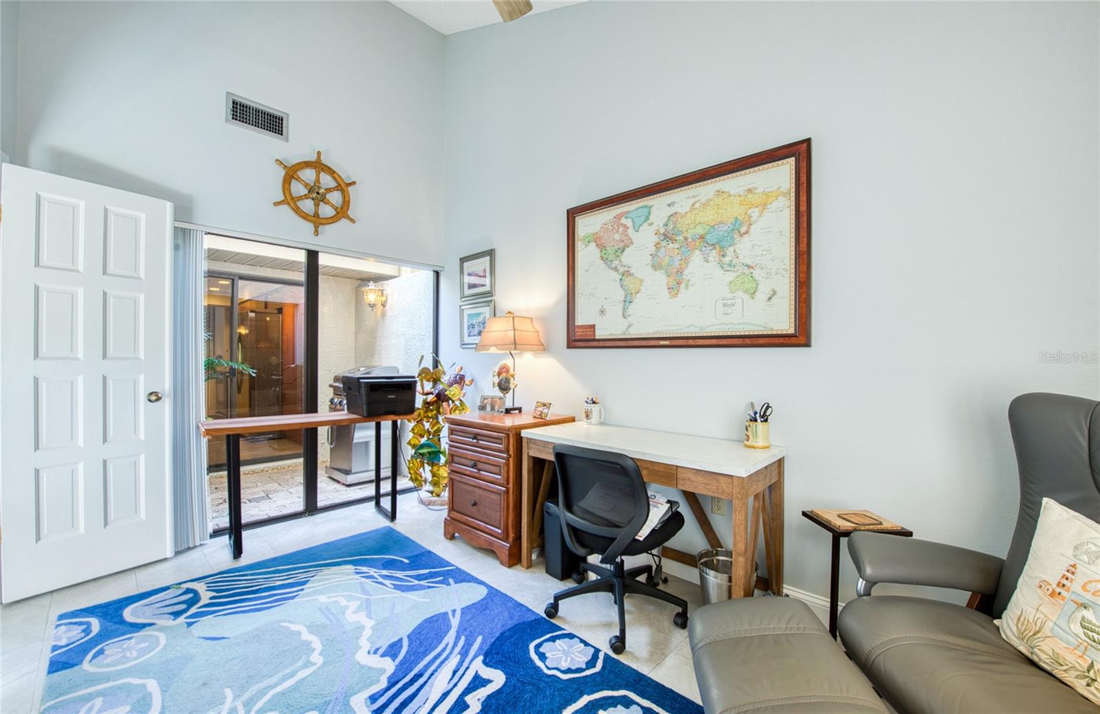 Image 7 of 59 For 1304 Pasadena Avenue S 3