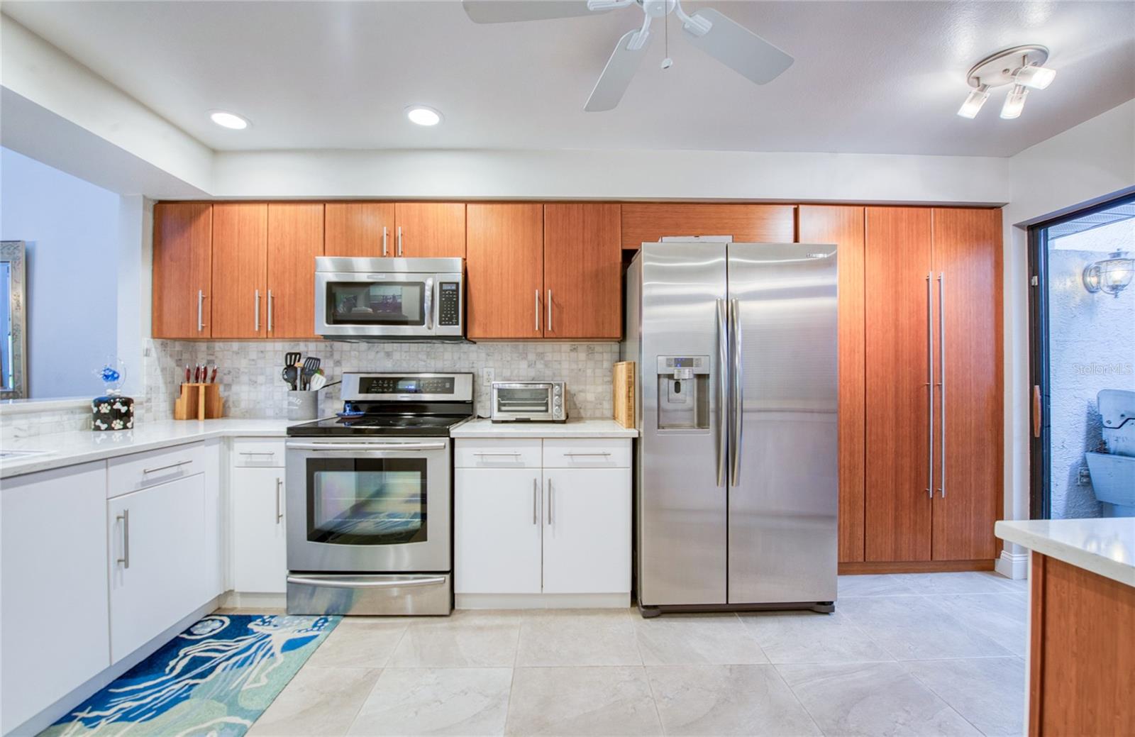 Image 9 of 59 For 1304 Pasadena Avenue S 3