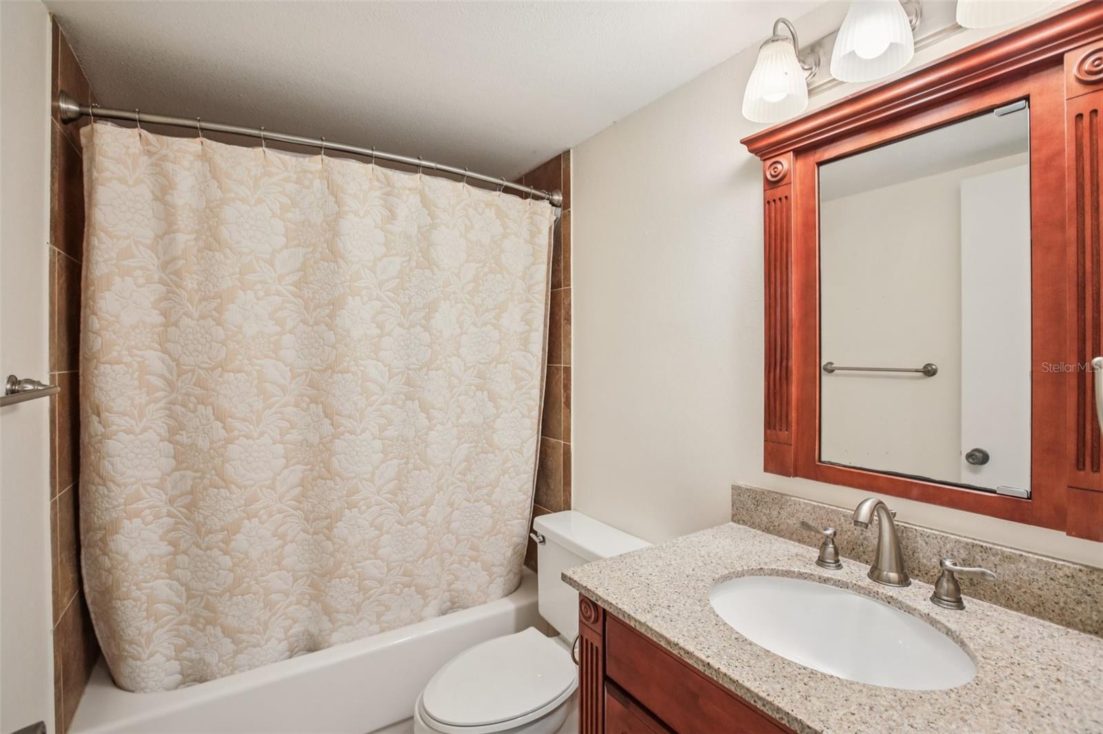 Image 13 of 44 For 9 Haig Place 704