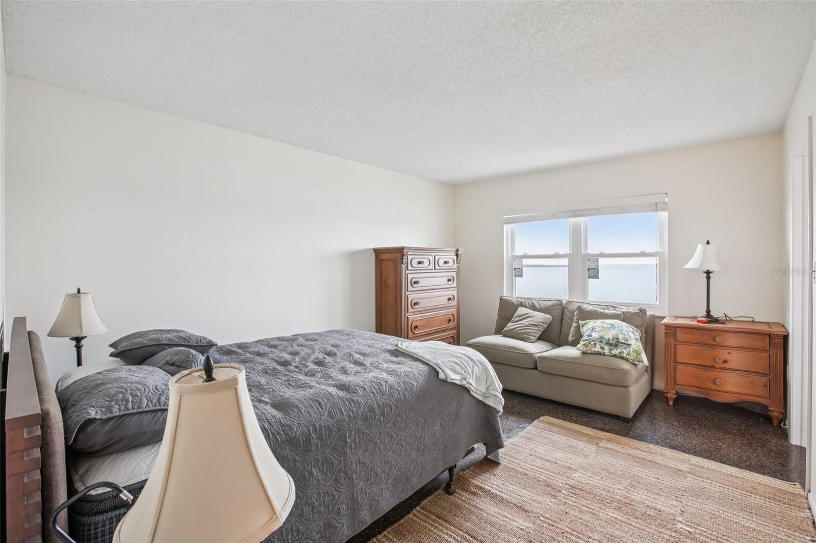 Image 15 of 44 For 9 Haig Place 704