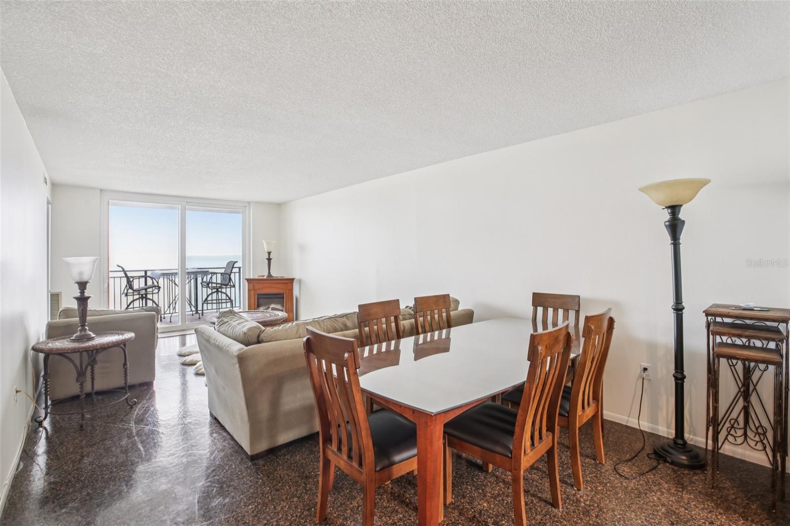 Image 7 of 44 For 9 Haig Place 704