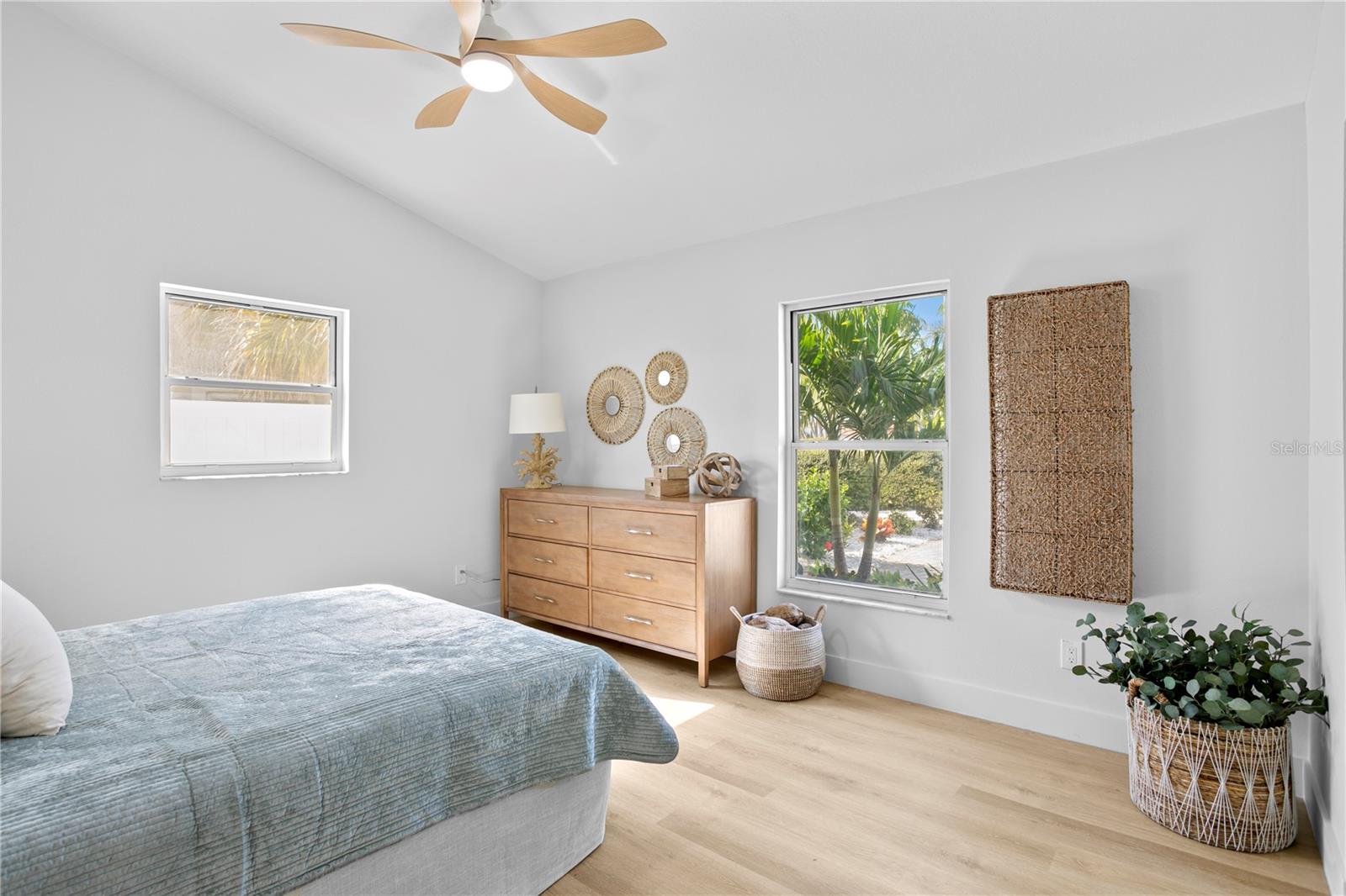 Image 18 of 38 For 350 Julia Circle