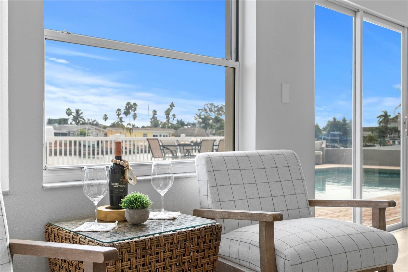 Image 7 of 38 For 350 Julia Circle