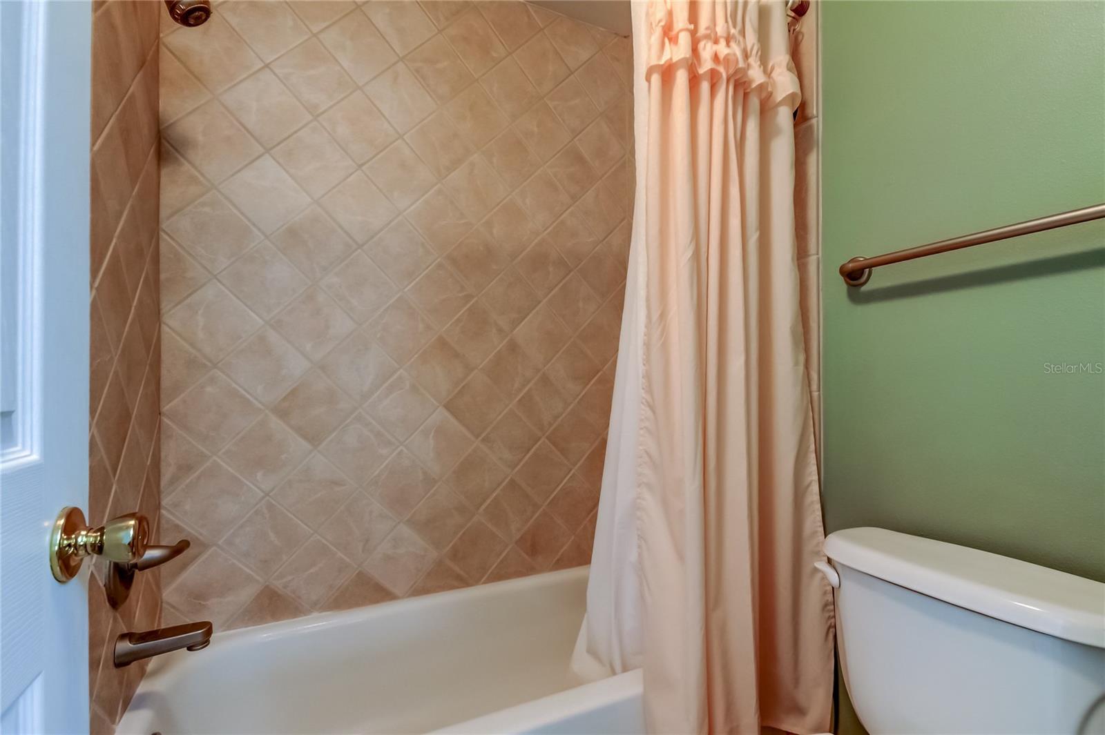 Listing photo id 21 for 2400 Feather Sound Drive 1334