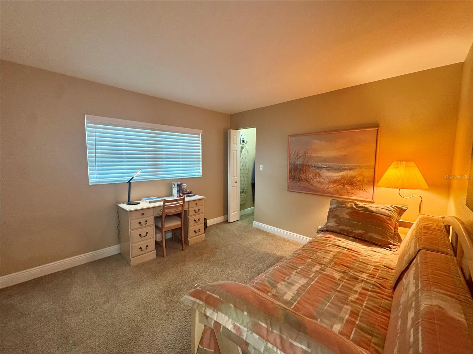 Image 37 of 65 For 1230 Gulf Boulevard 1402