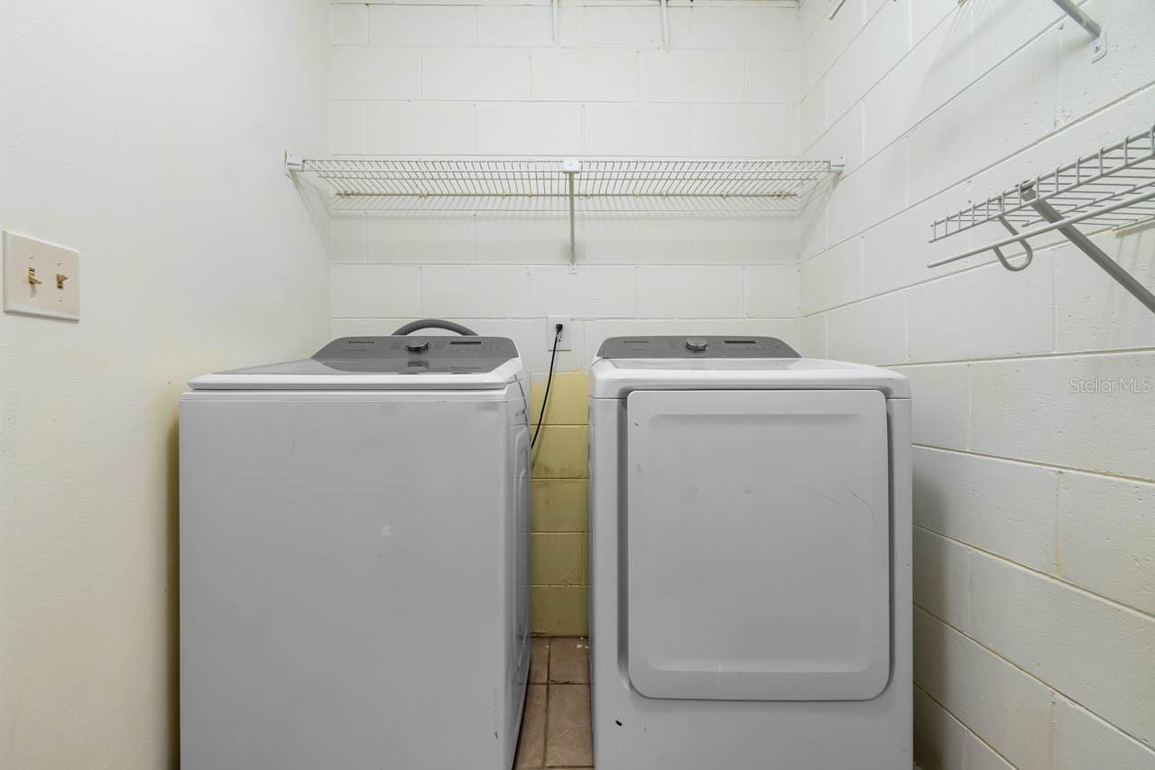 Image 11 of 28 For 1424 Vinetree Drive