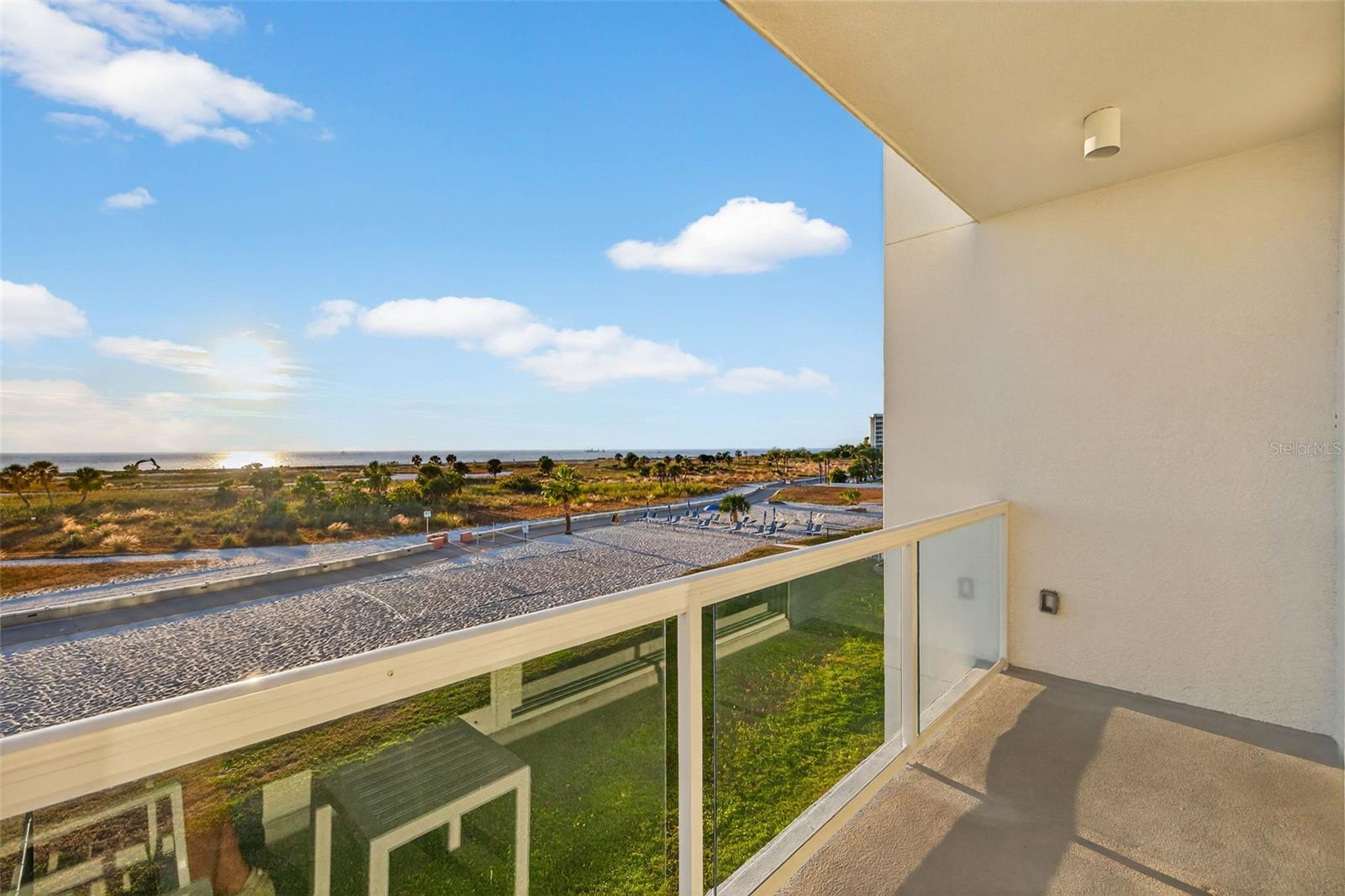 Image 28 of 56 For 11500 Gulf Boulevard 301