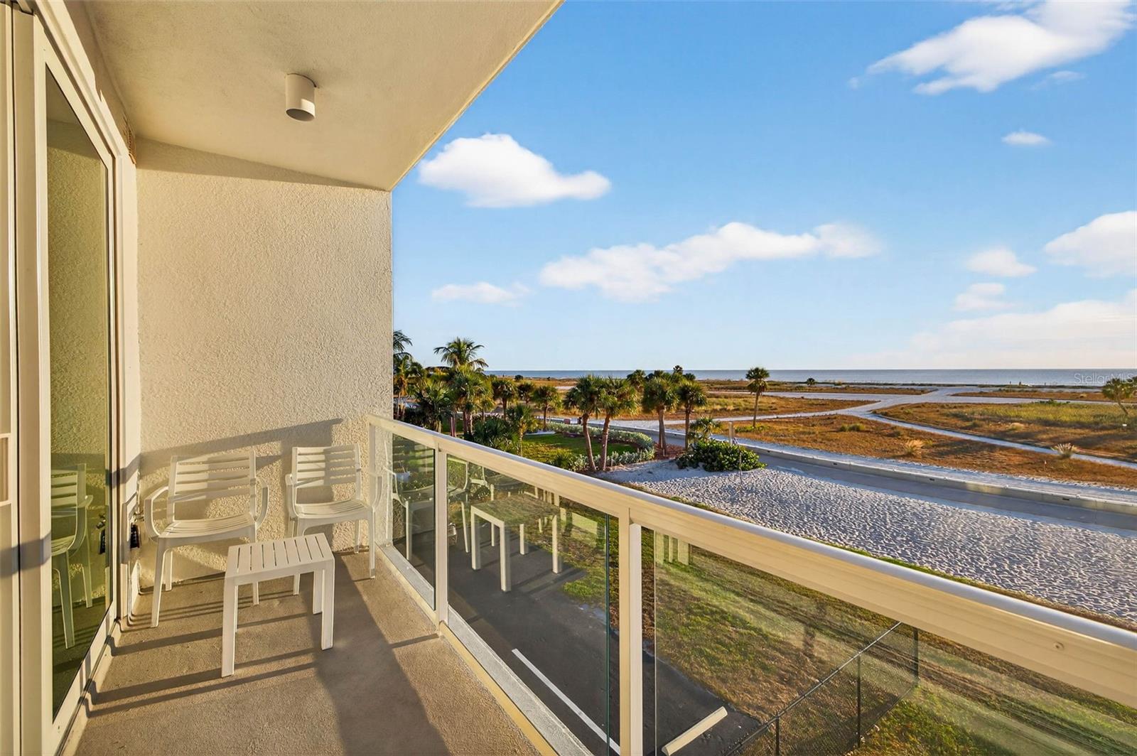 Image 29 of 56 For 11500 Gulf Boulevard 301