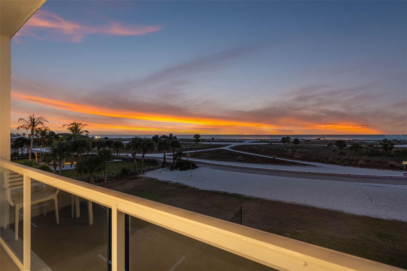 Image 34 of 56 For 11500 Gulf Boulevard 301