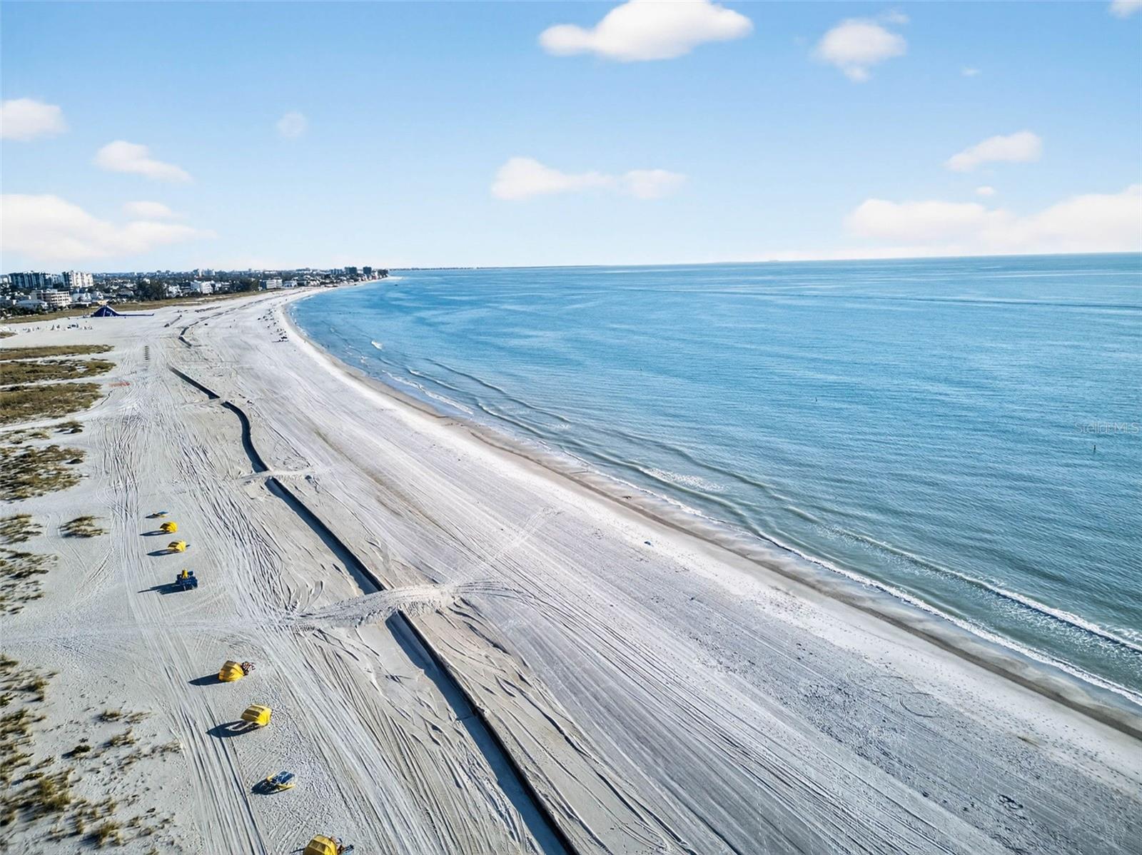 Image 35 of 56 For 11500 Gulf Boulevard 301