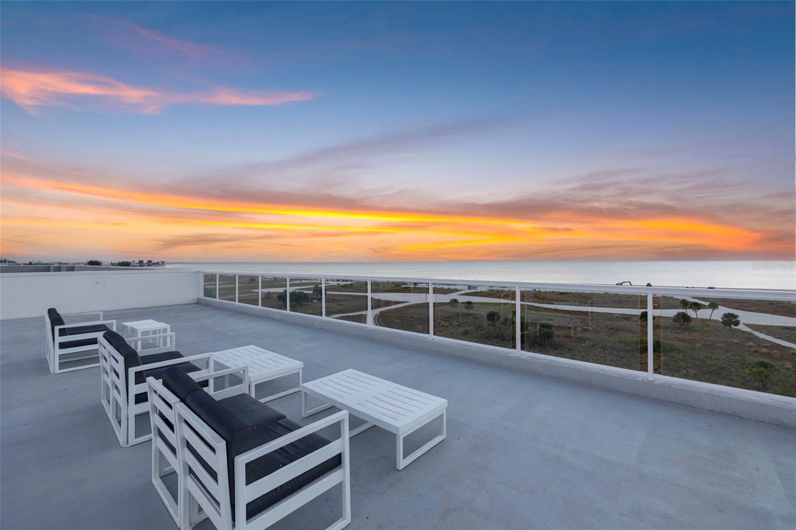 Image 48 of 56 For 11500 Gulf Boulevard 301