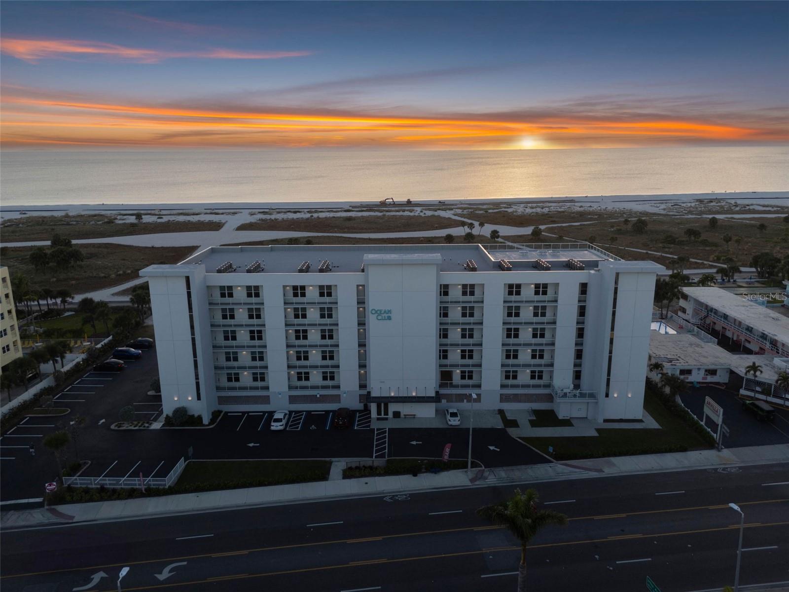 Image 54 of 56 For 11500 Gulf Boulevard 301