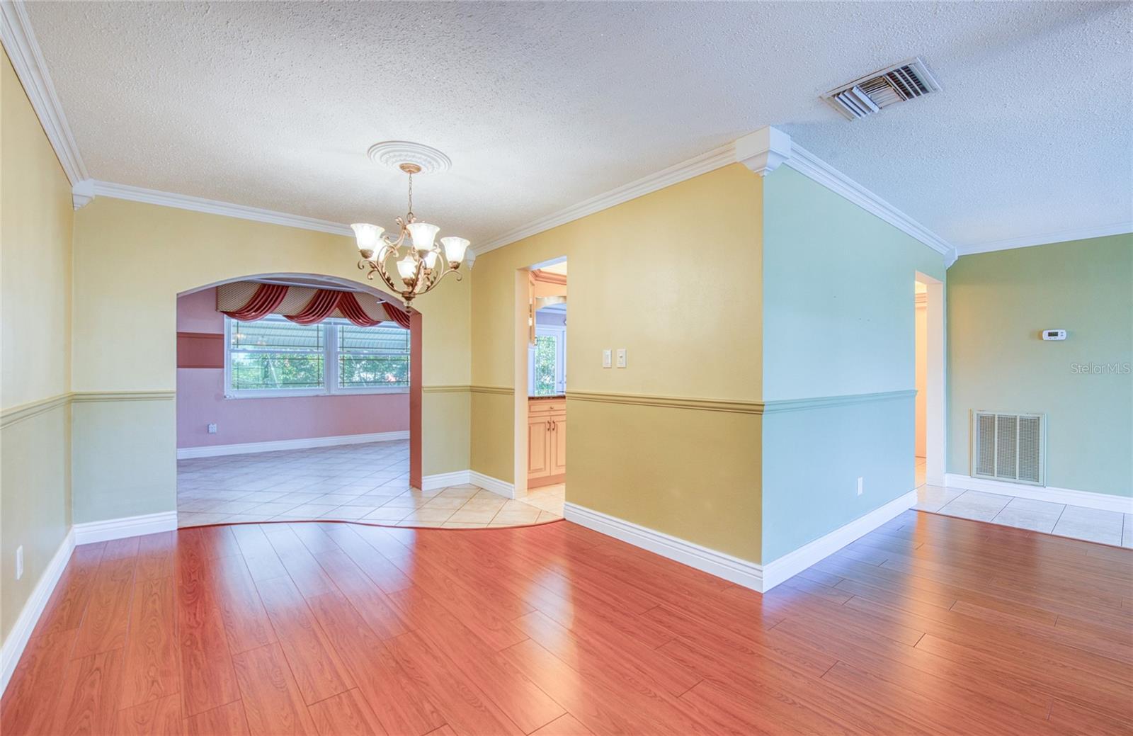 Image 11 of 55 For 9548 141st Street