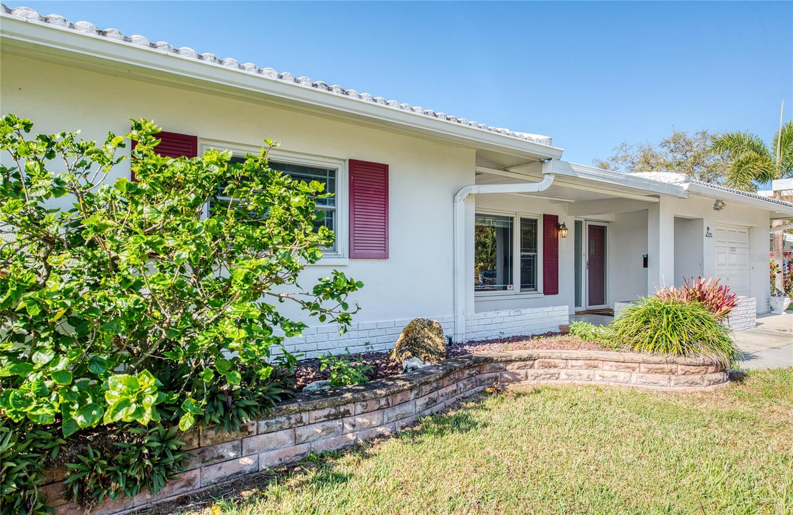 Image 5 of 55 For 9548 141st Street